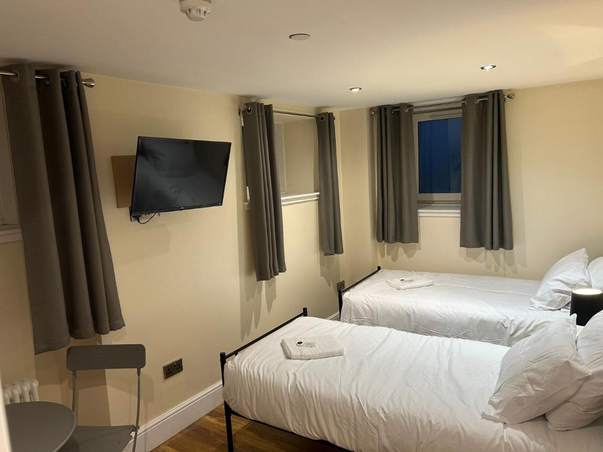 Twin Room With En-Suite Edinburg Exteriör bild